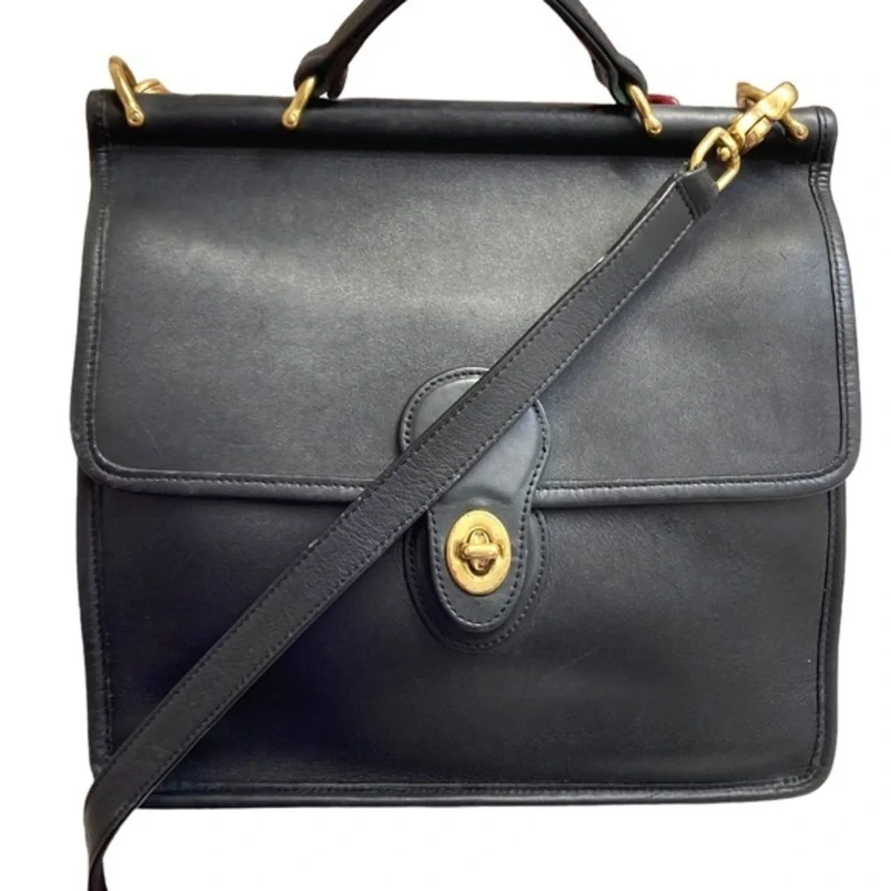 Coach vintage black leather Willis bag